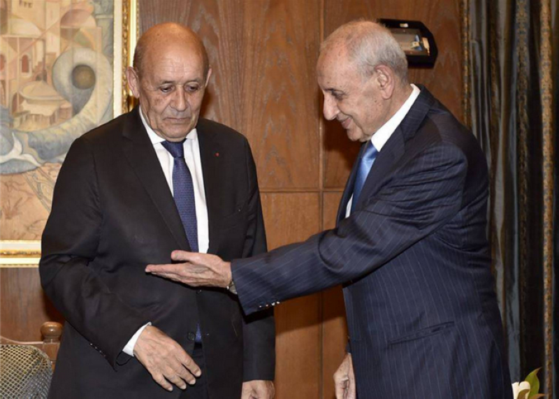 Le Drian, de retour au Liban avec « deux casquettes »… une tâche encore plus impossible