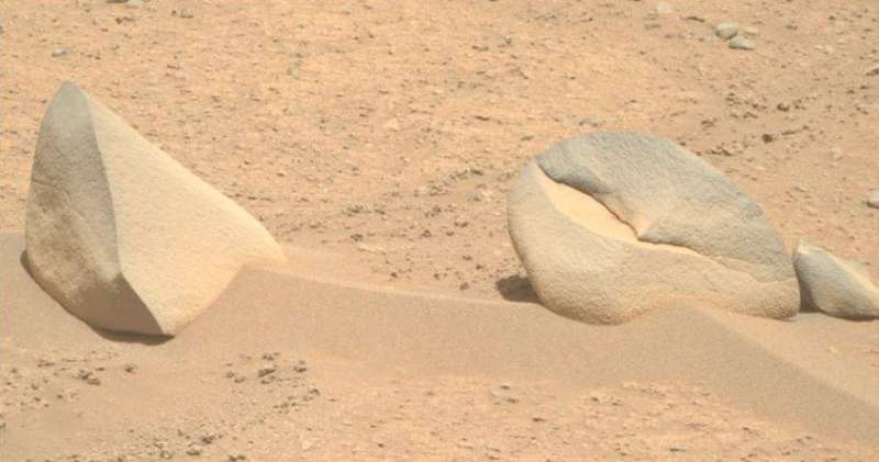 NASA’s Perseverance Probe Captures Strange-Shaped Rocks on Mars