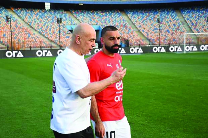 محمد صلاح مع حسام حسن