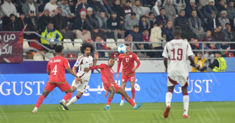 خليجي زين 26.. فوز منتخب عمان على نظيره القطري (2 - 1)